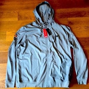 Travis Mathew Gray Fishing/Golfing Jacket
